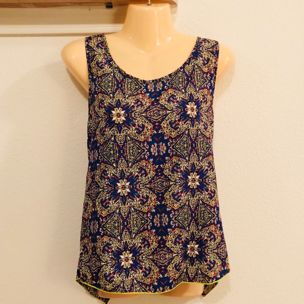 Patterned Open Tulip Back Tank
